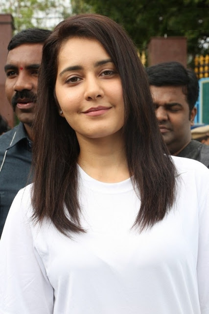 Rashi Khanna Long Hair In White T Shirt 3